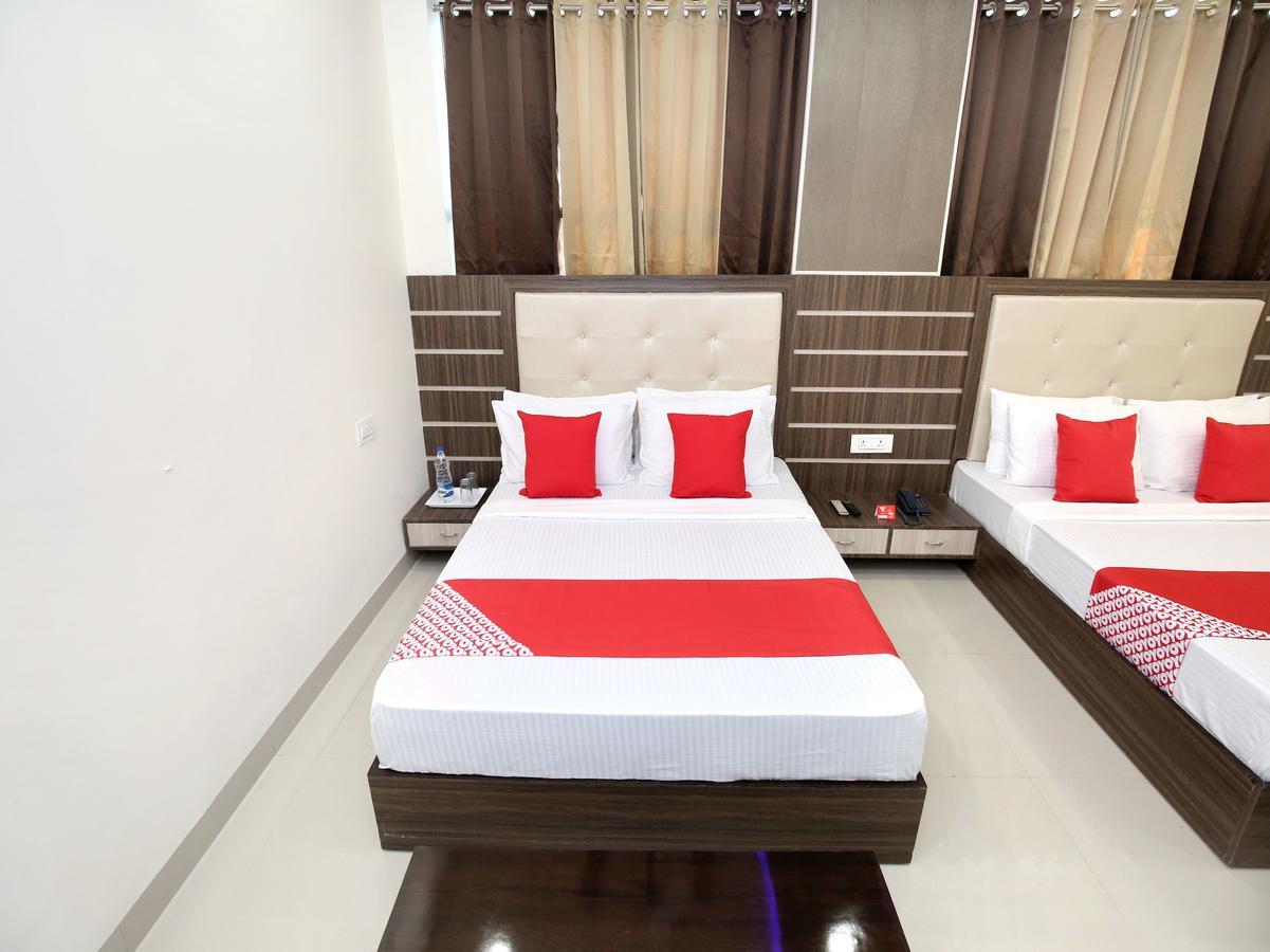 OYO 12354 Hotel Sangreela Amritsar Buitenkant foto